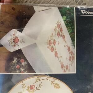 Vogart New but Vintage Stamped Goods Cross stitch pattern Floral Tablecloth  Set